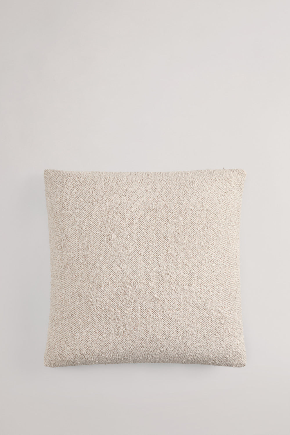 Floe 60X60 Boucle Cushion