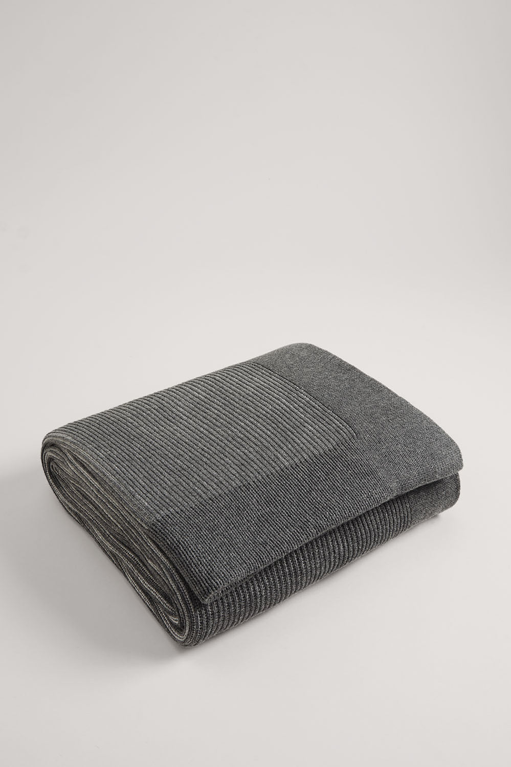 Gard Two Tone Throw