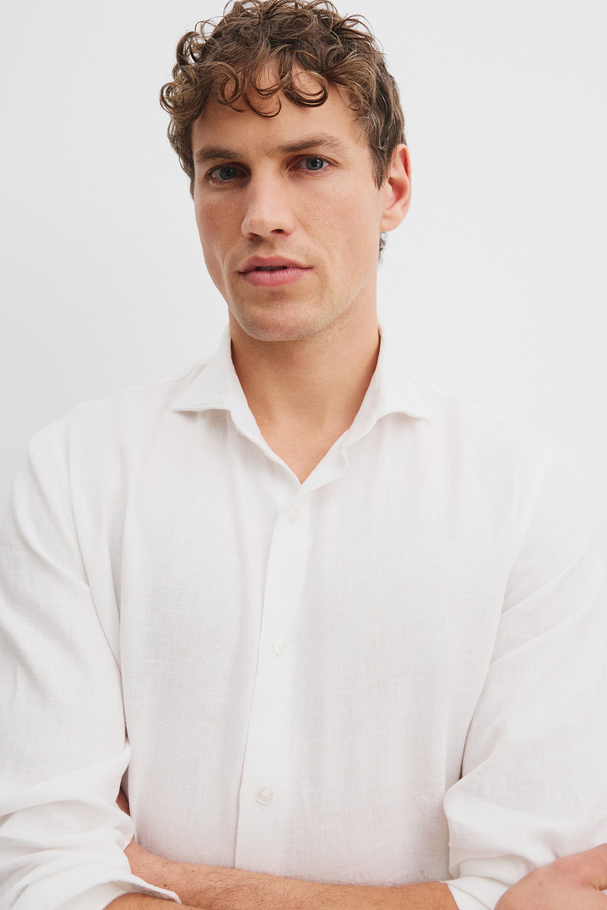 Tailored Fit Organically Grown Linen Shirt