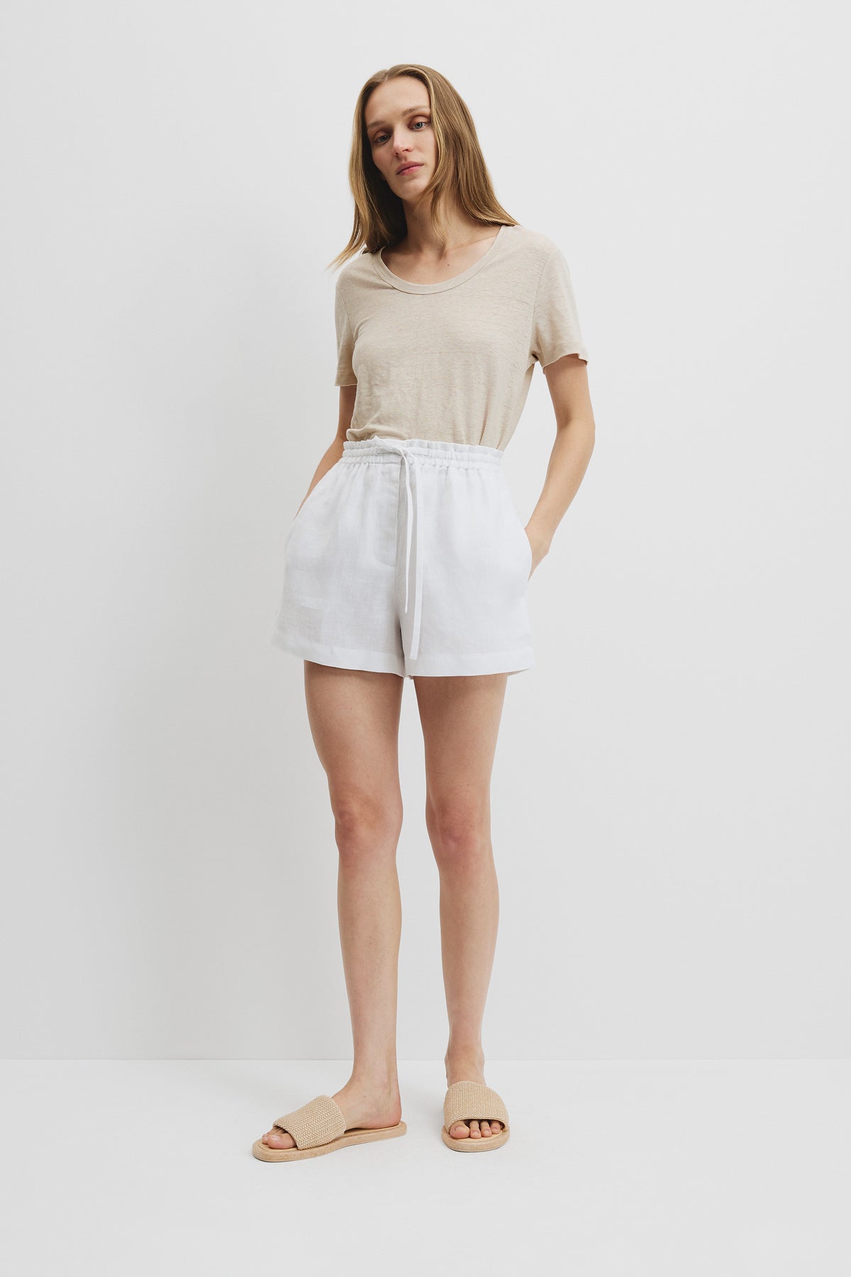 Linen Relaxed Short