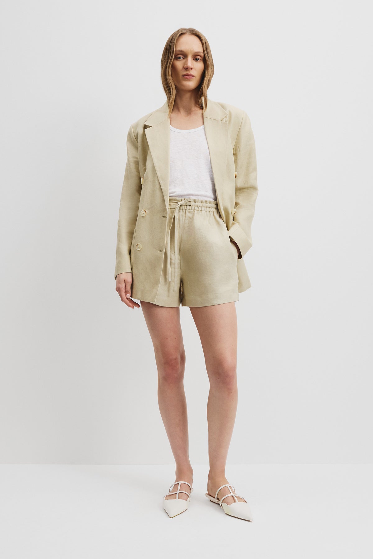 Linen Relaxed Short