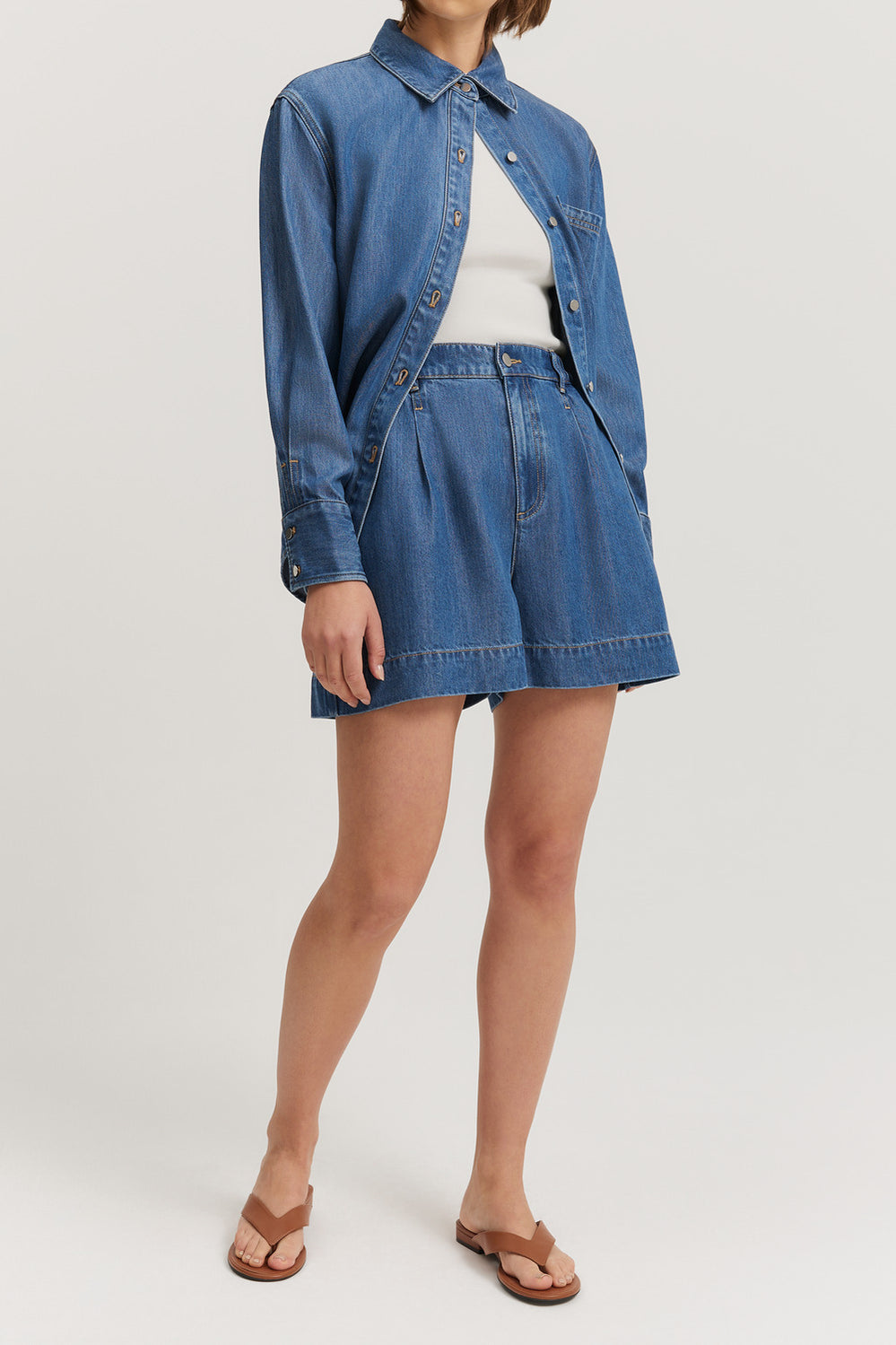 Tuck Detail Short