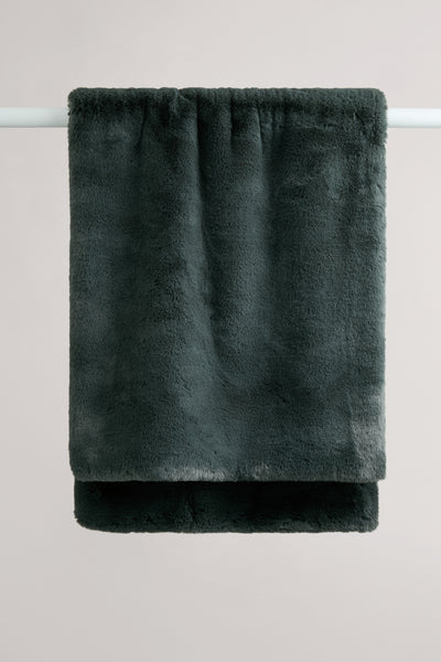 Hailey Fur Throw