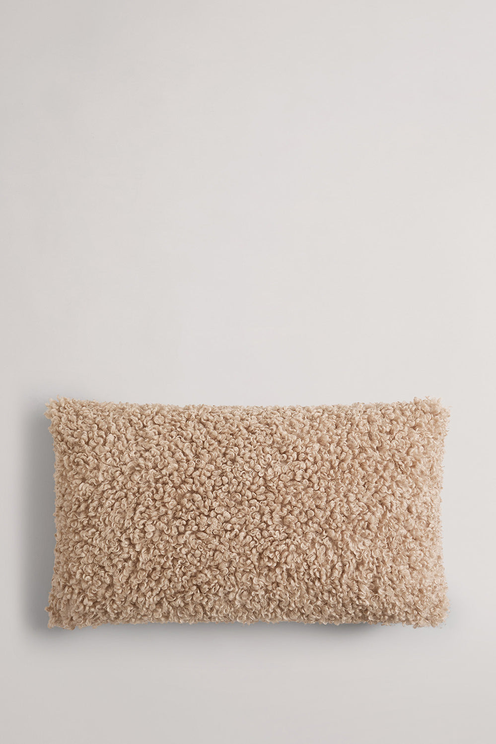 Ruby 35X60 Cushion