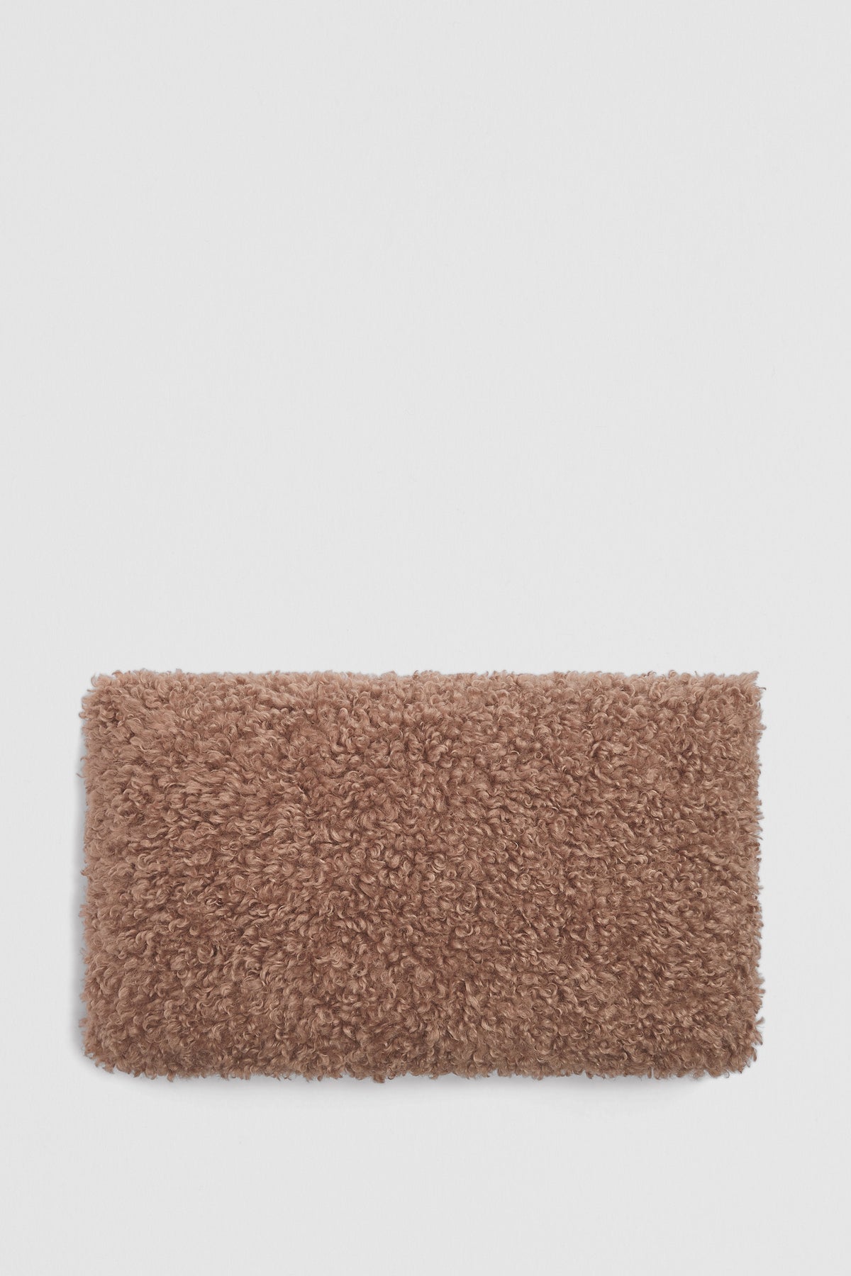Ruby 35X60 Cushion