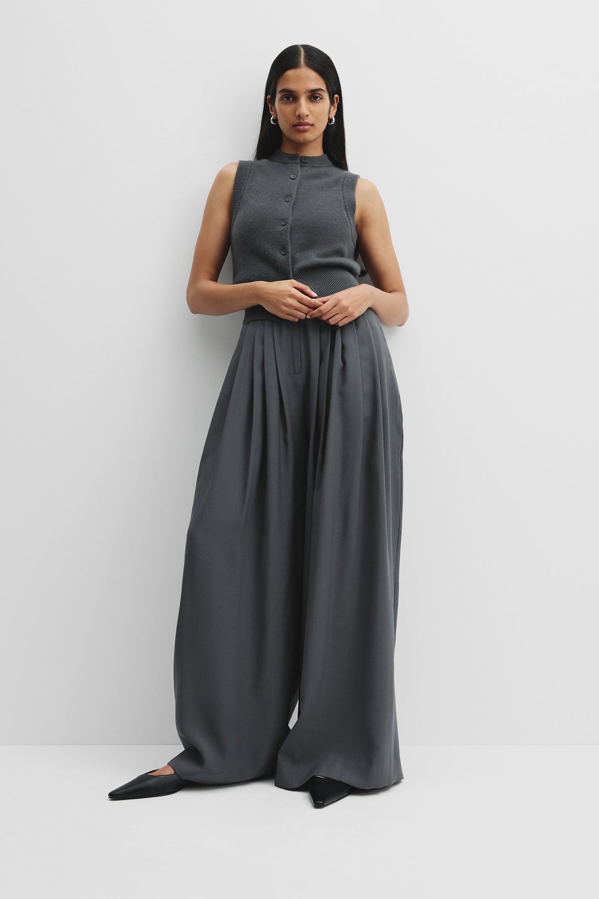 Cashmere Blend Button Knit Vest