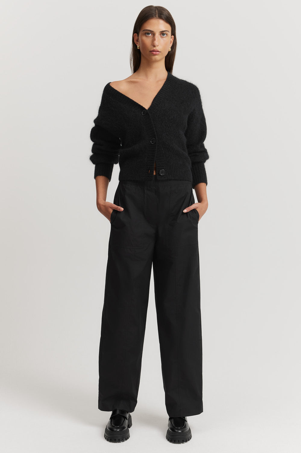 Relaxed Pull-On Pintuck Pant