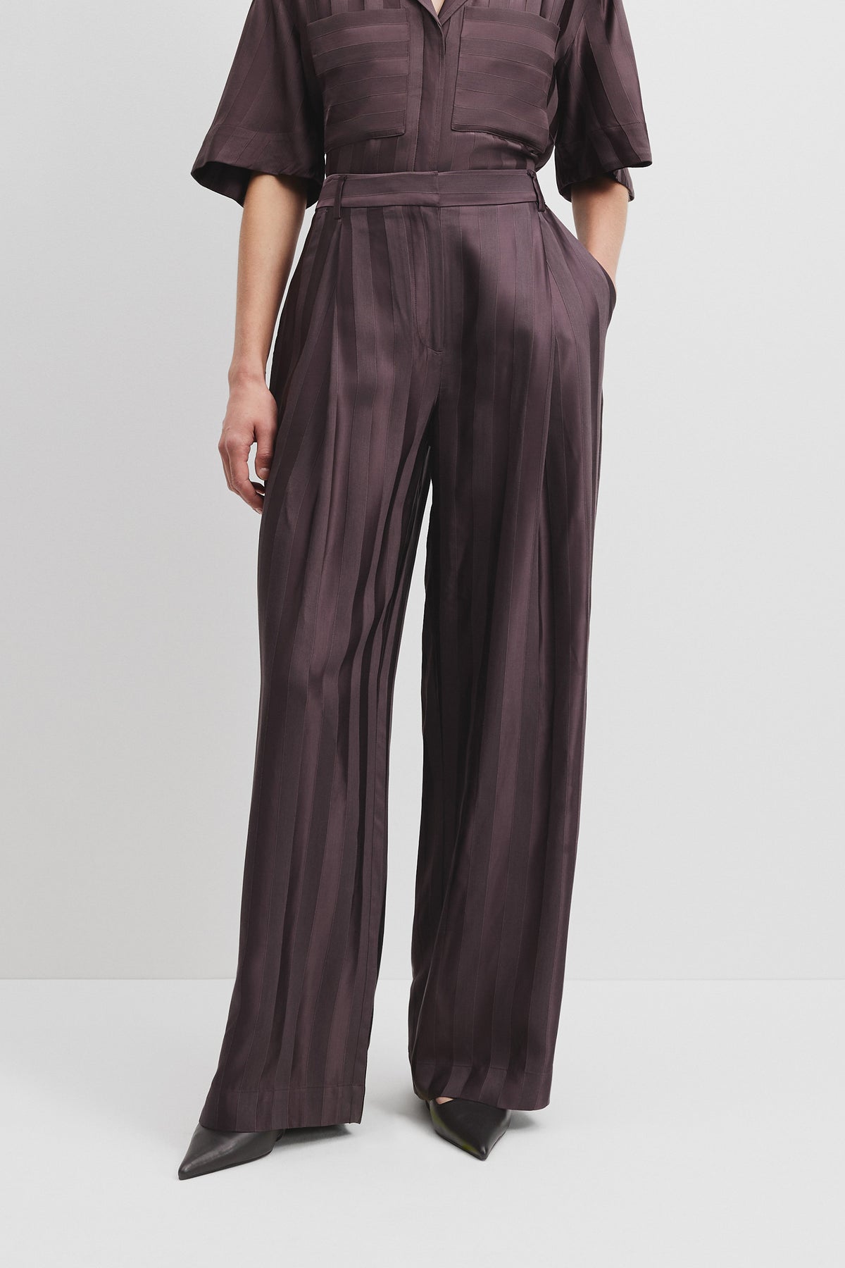Self Stripe Pant