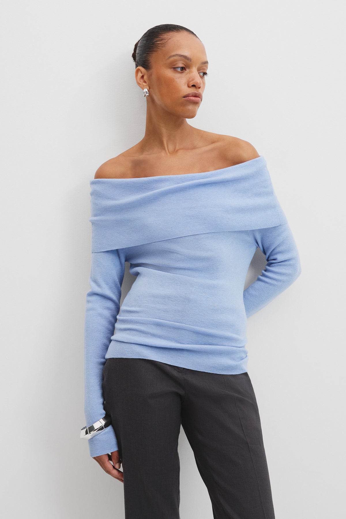 Off-Shoulder Detail Knit