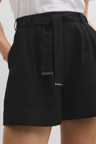 Organically Grown Linen Tuck Front Short