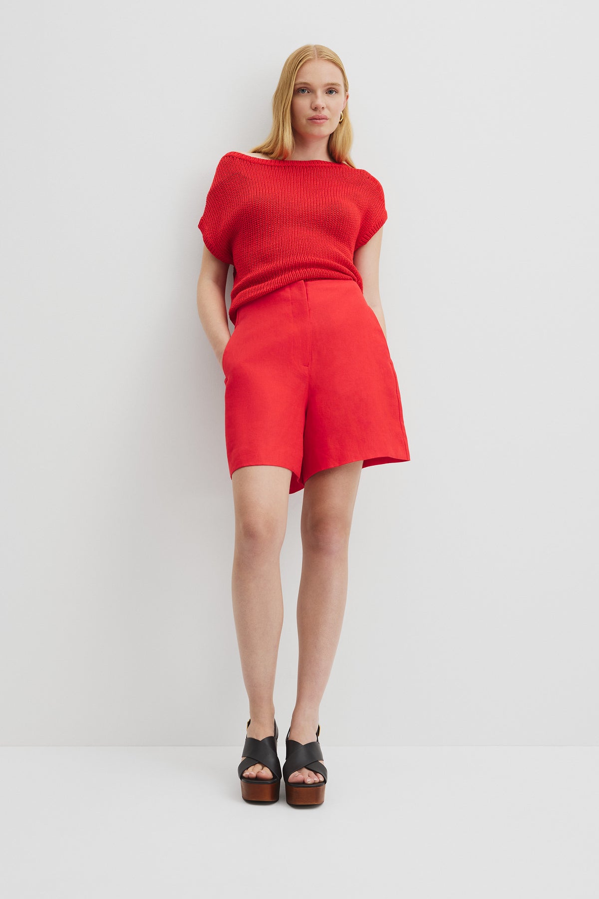 Organically Grown Linen Suit Short
