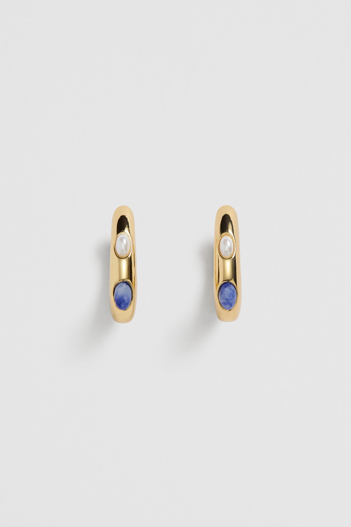 Arya Pearl Hoop Earring