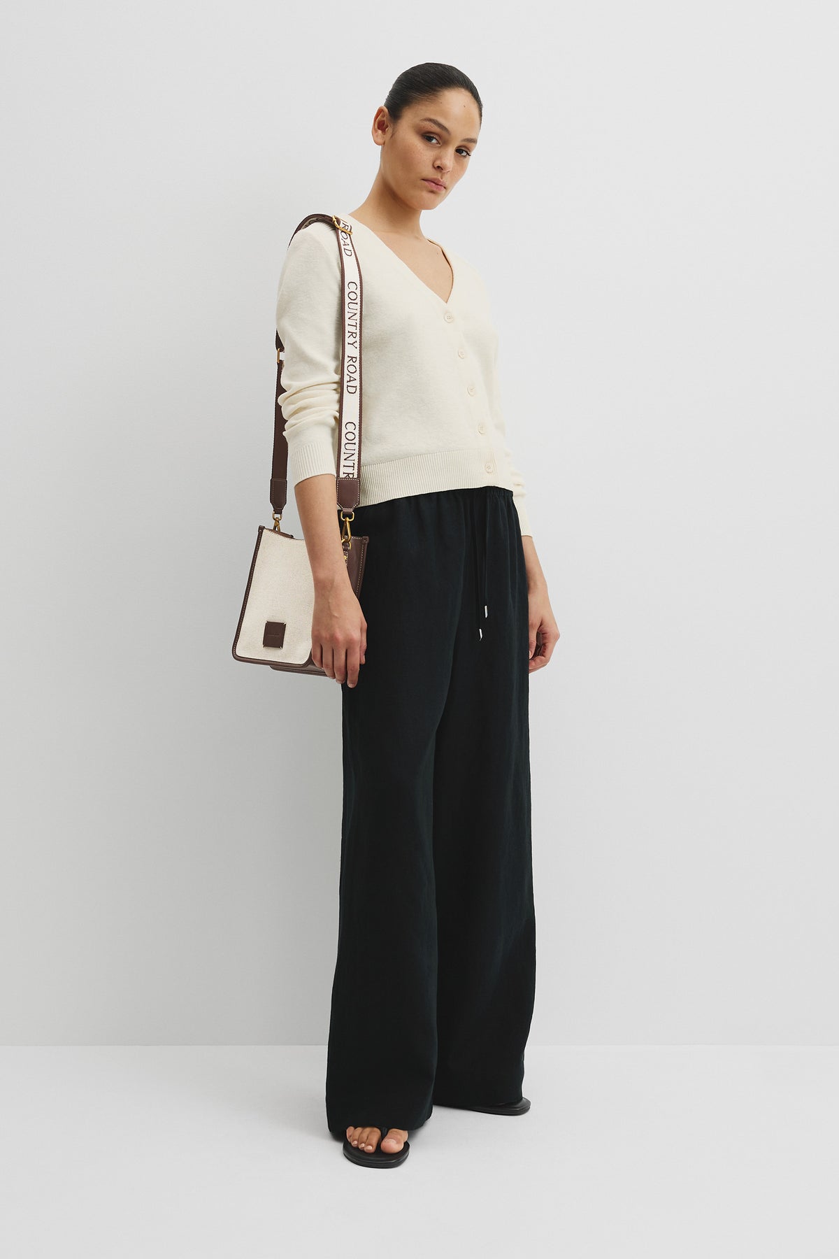 Pippa Crossbody
