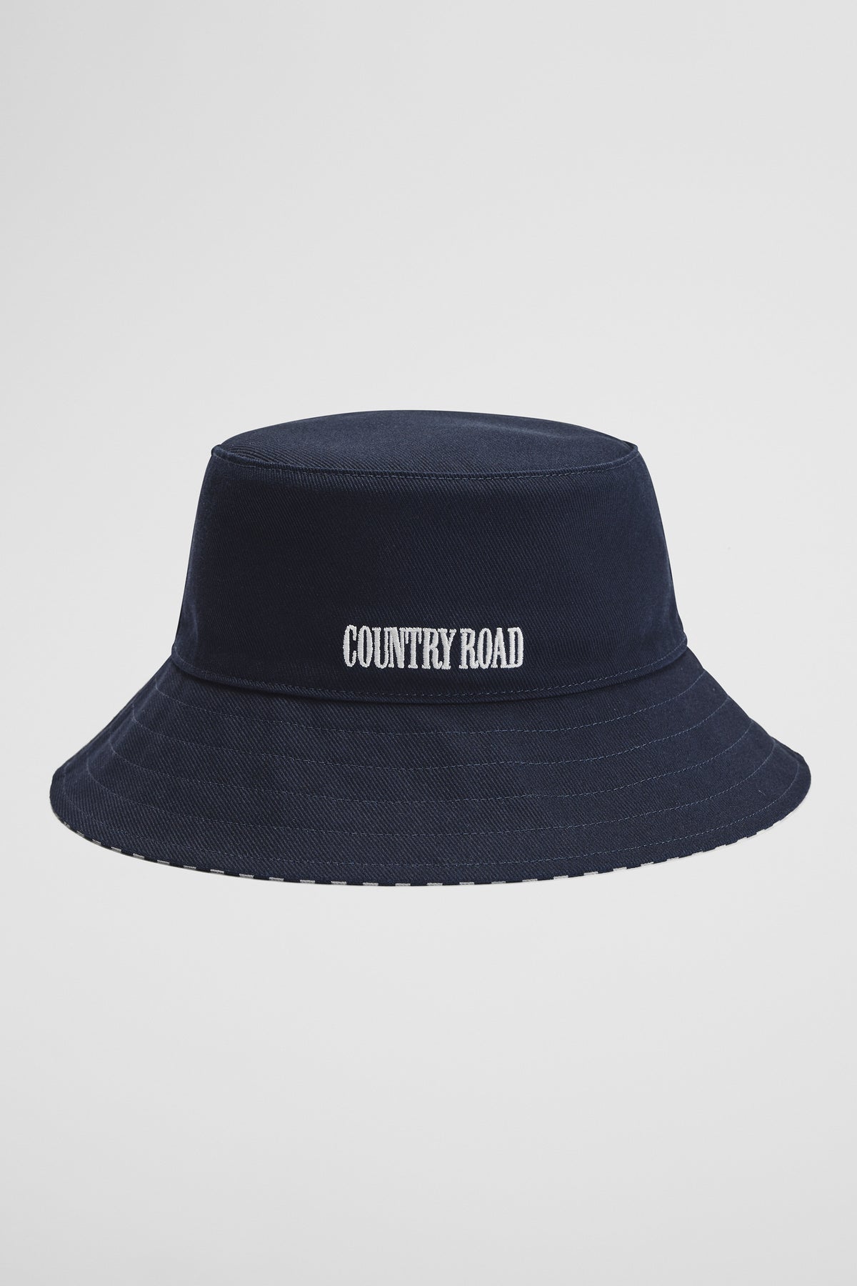 Cr Reverse Bucket Hat
