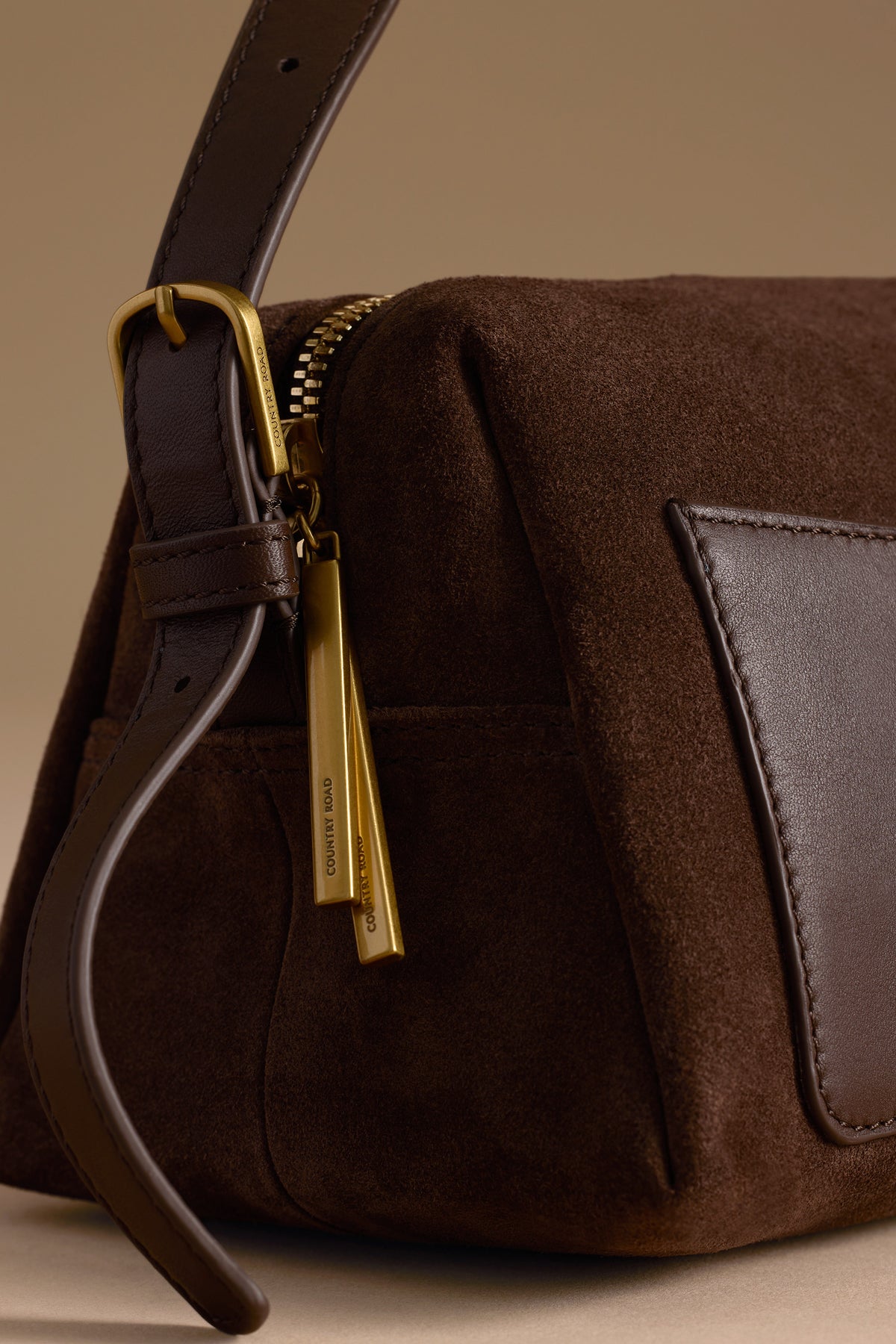 Isla Leather Shoulder Bag