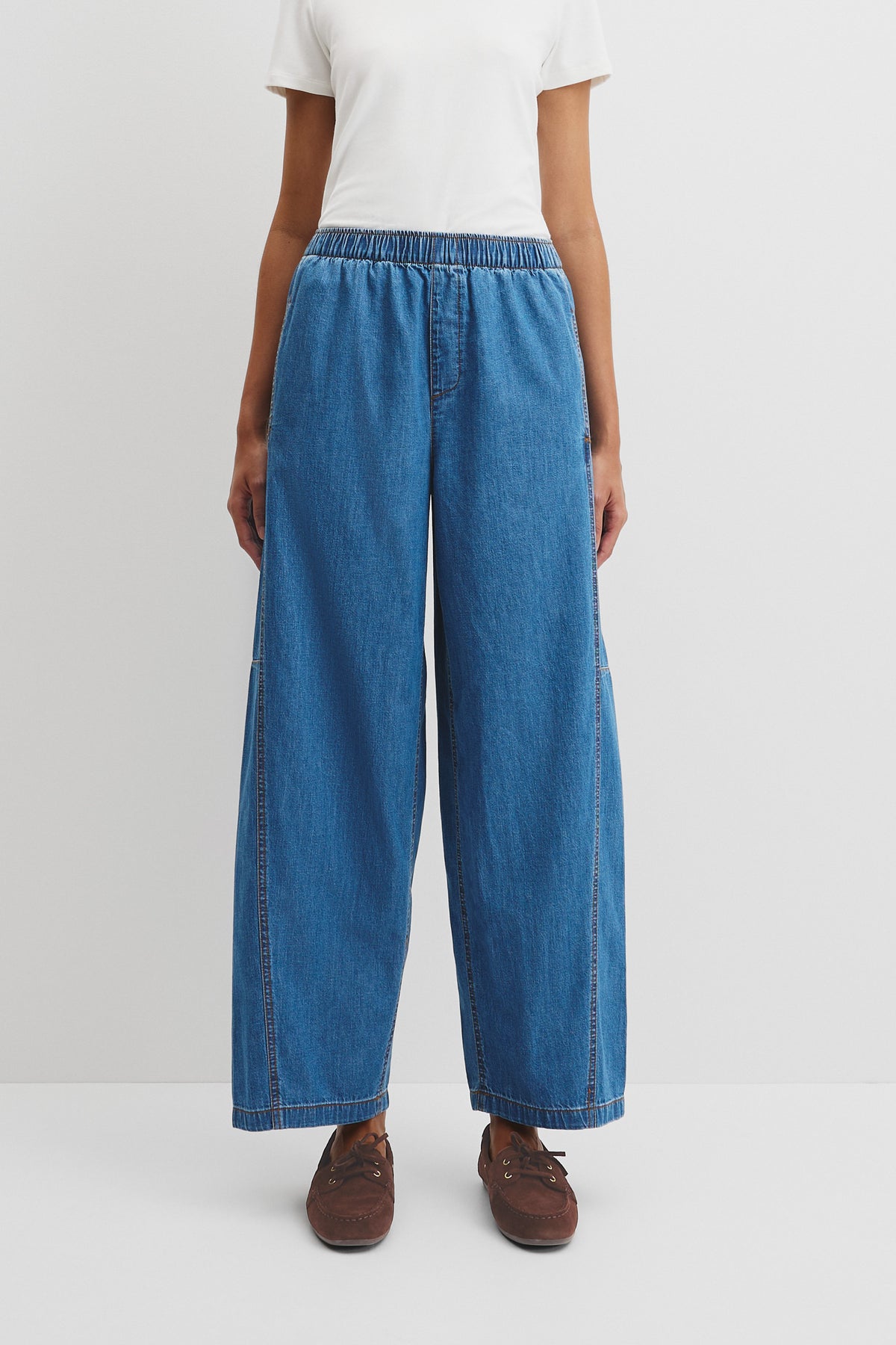 Lightweight Denim Pant