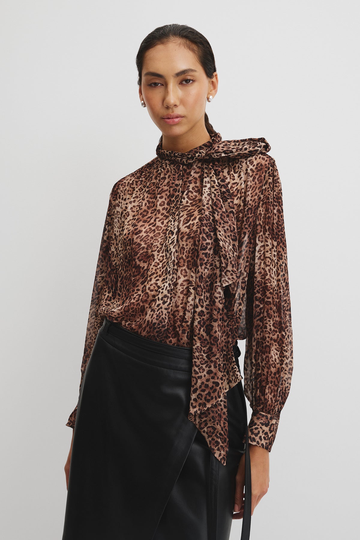 Print Pussybow Blouse
