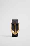 Lucy Belt