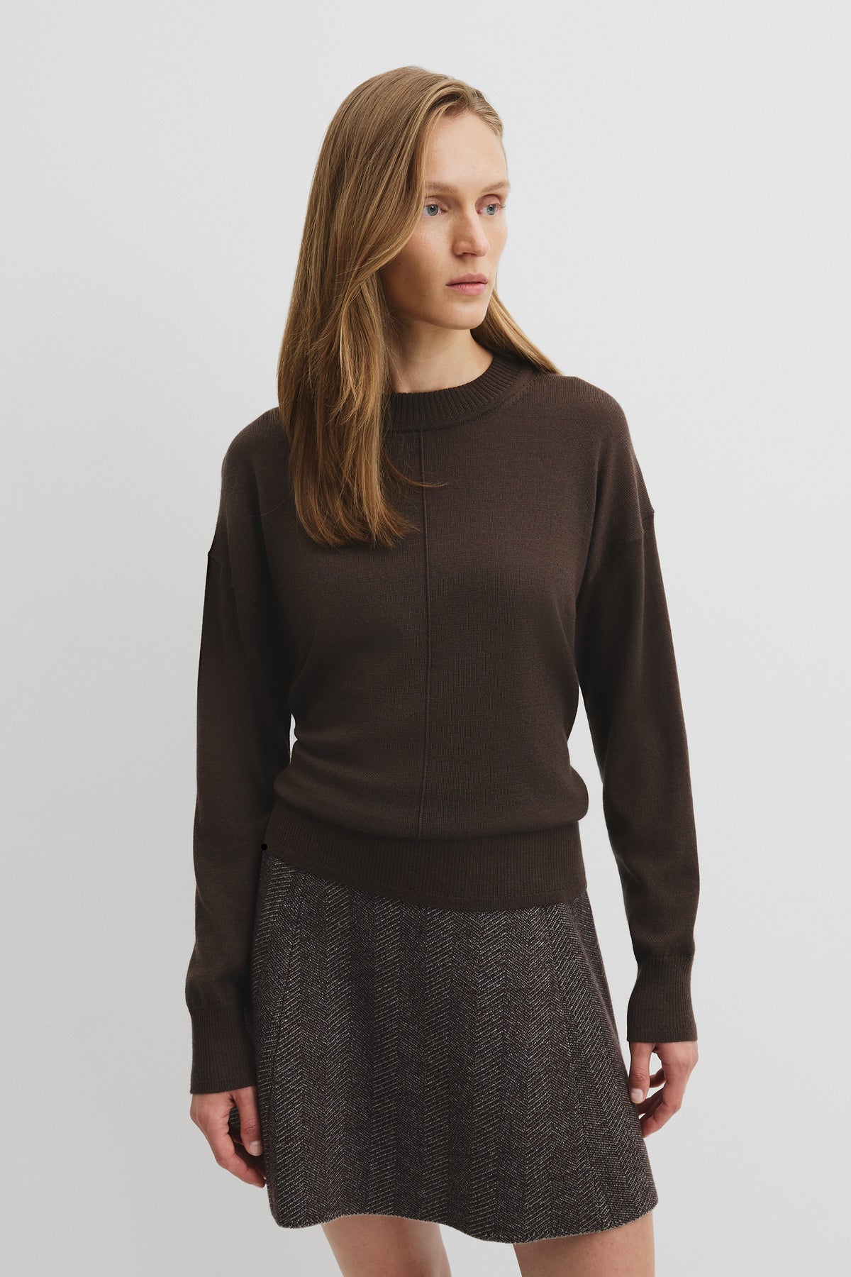 Lightweight Merino Crew Neck Knit