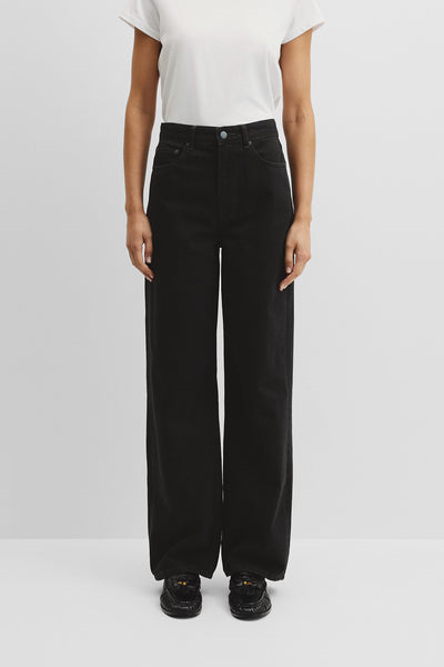 Straight Leg Jean