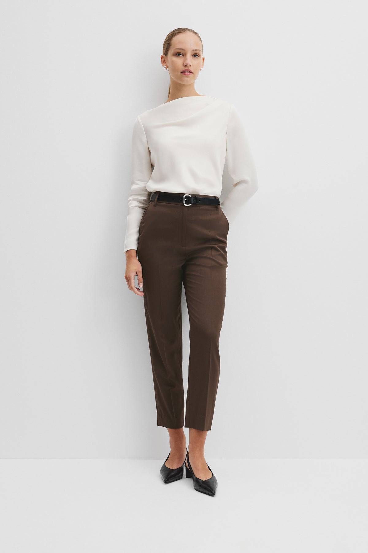 Cigarette Ankle Pant