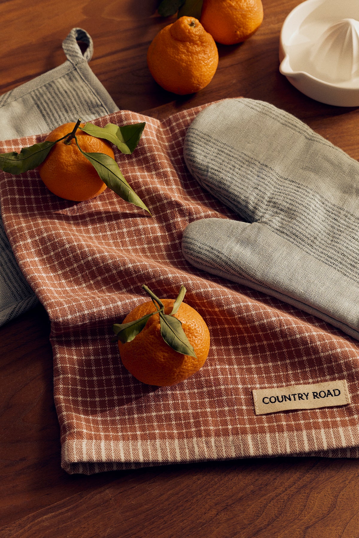 Knox Oven Mitt