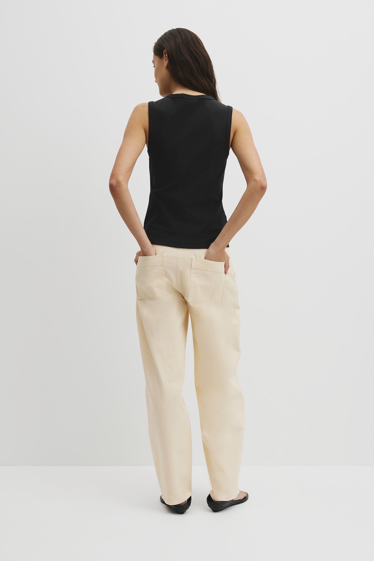 Henley Tank