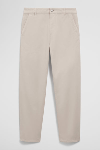 Classic Slim Chino