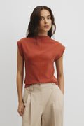 Extend Shoulder Top