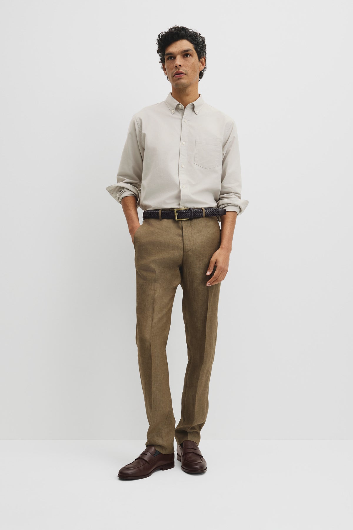 Regular Fit Tapered Linen Pant