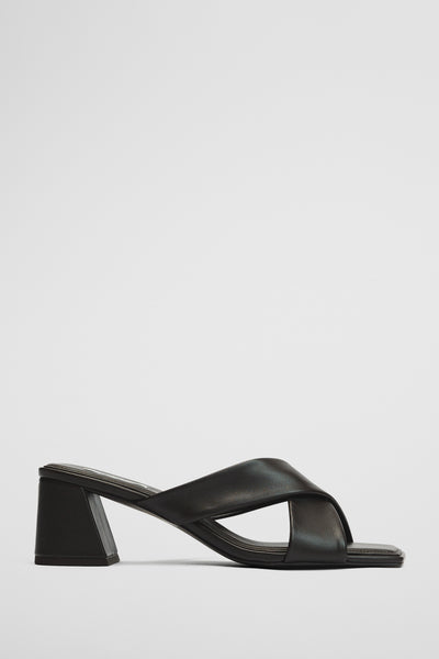 Lily Heel