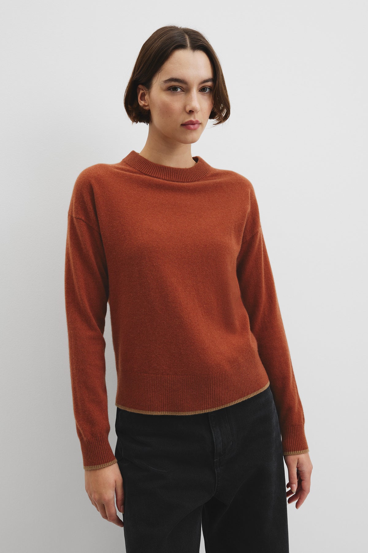 Tipped Crew Neck Knit