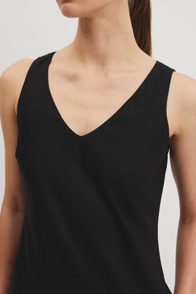 Scoop Neck Midi Dress